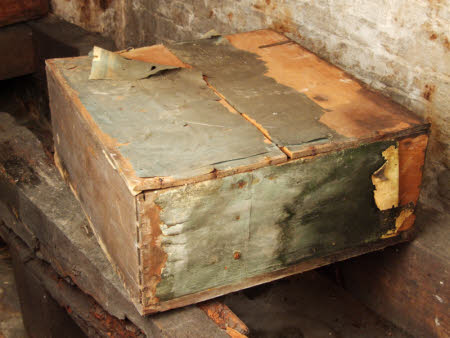 Crate