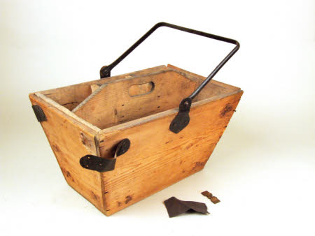 Housemaid's tray