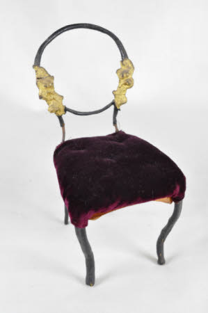 Dolls' chair