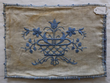 Handkerchief sachet