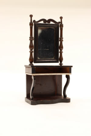 Doll's furniture