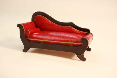Doll's house chaise longue