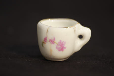 Doll's house cup