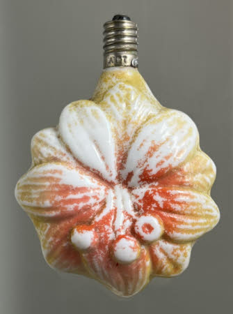 Light bulb