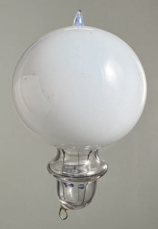 Light bulb