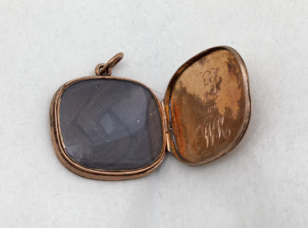 Locket
