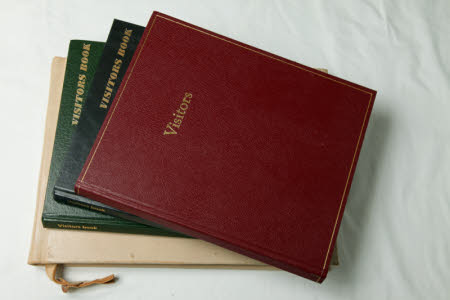 [Visitors' books 1986-1998].