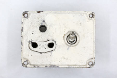 Electric fitting