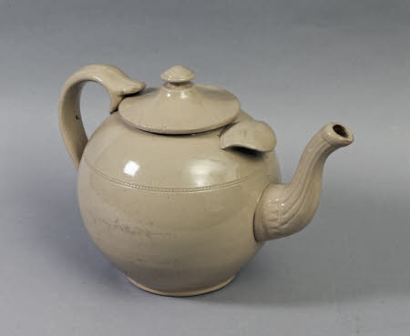 Teapot and lid