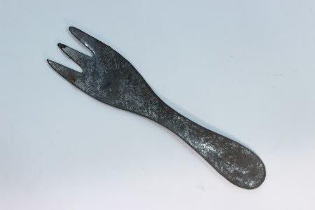Doll's house fork