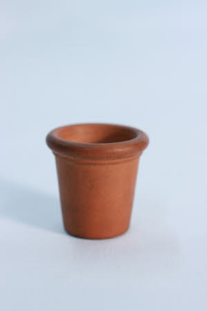 Doll's house plant pot