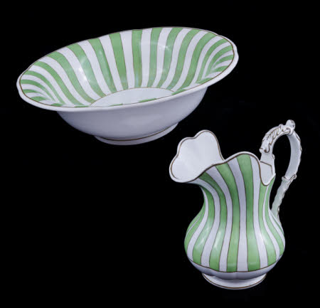 Wash jug