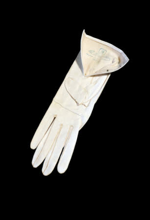 Glove