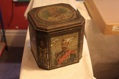 Tin box