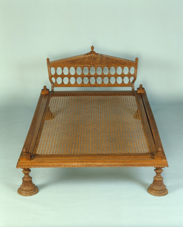 Travelling bed