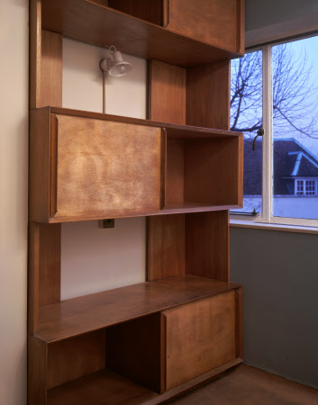 Fitted bookcase