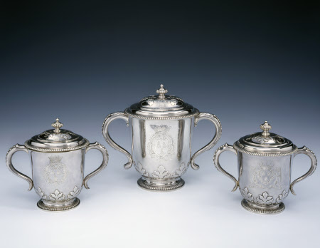 Cup
